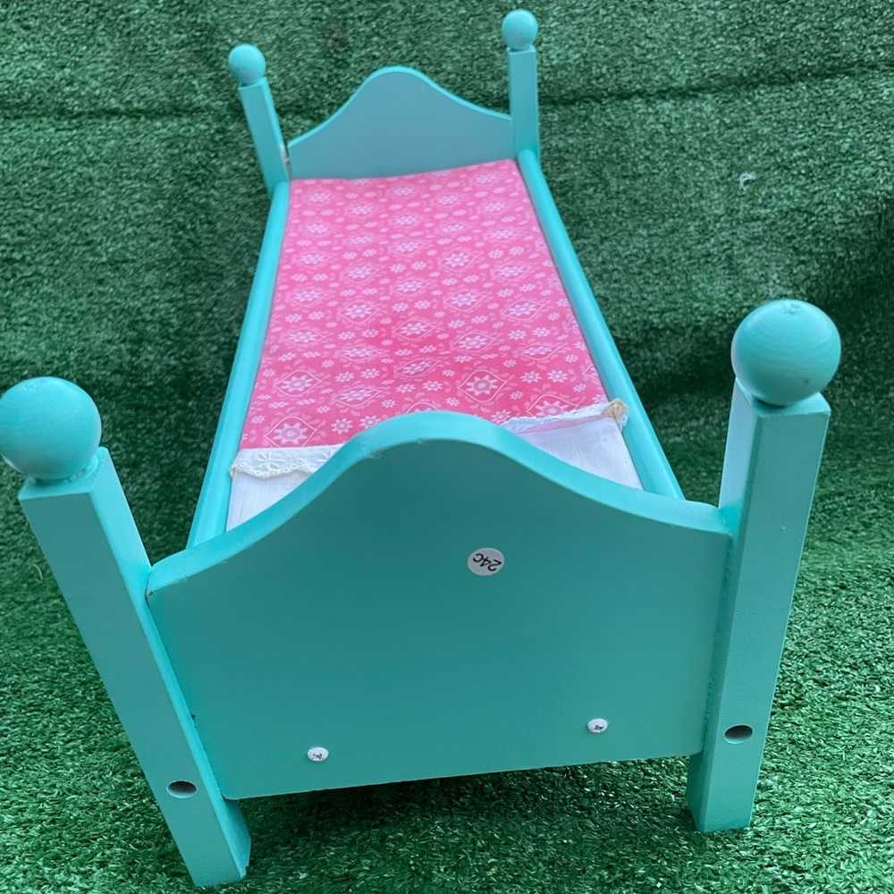 Doll Bed - Picture 2 of 5